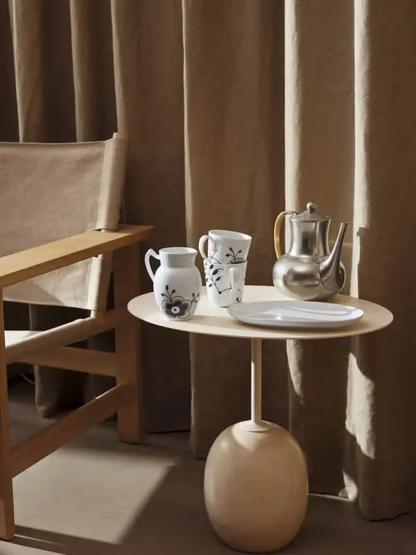 Royal Copenhagen Sort Mega Riflet Krus - 2 Stk. 4 Royal Copenhagen Sort Mega Riflet Krus - 2 Stk. - Billede 2