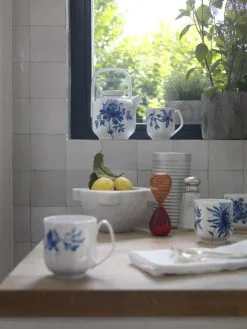 Royal Copenhagen Blomst Krus - Pinselilje 9 Royal Copenhagen Blomst Krus - Pinselilje -bestikbutik 3990 d43d9b66 b1f4 4b79 9dfd cee44340f3fd