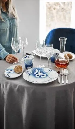 Raadvad Lilje Bestiksæt - 16 Dele -bestikbutik 3990 da3cd84b 3b83 435d a9f3 ef93f274c1c5